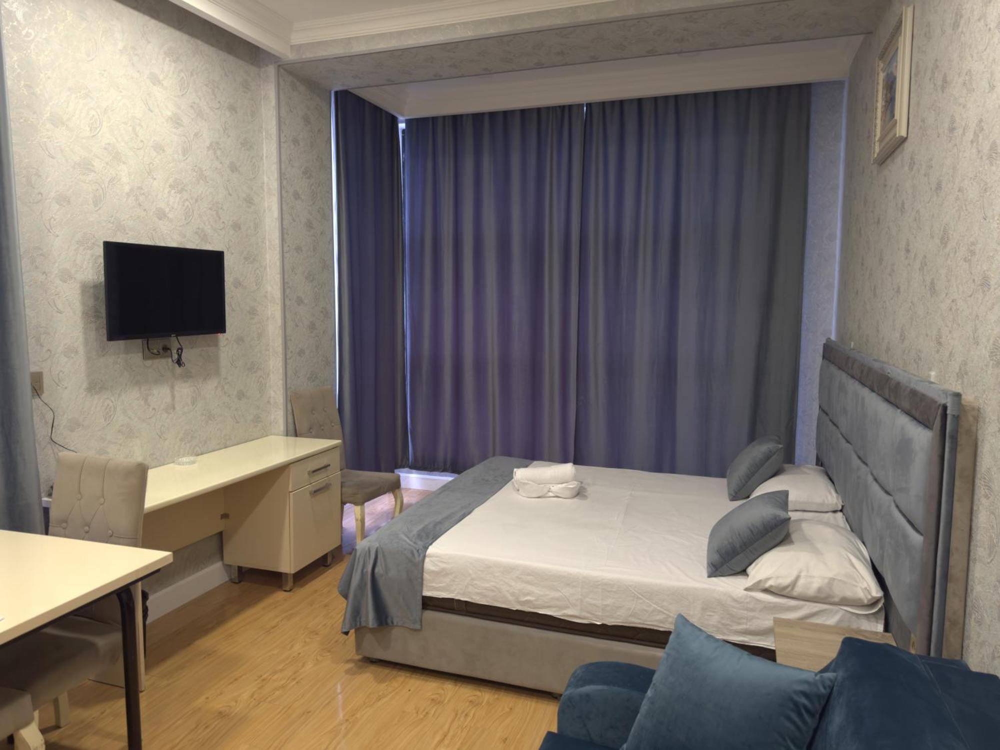 Eleon Hotel Bakoe Buitenkant foto